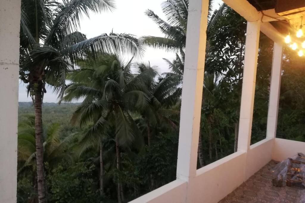 The Balcony Of The Camiguin Island Apartment Mambajao Exterior foto