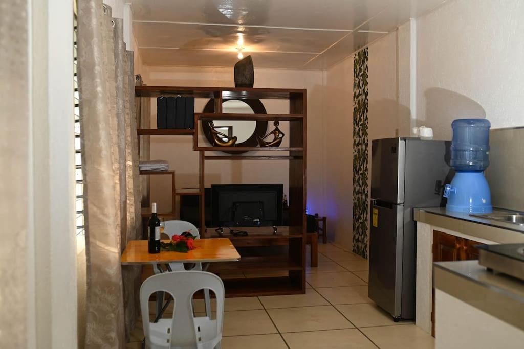 The Balcony Of The Camiguin Island Apartment Mambajao Exterior foto